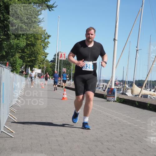 17.08.2025 - KN Förde Triathlon 2025 KatJ http://msf.ph/oto/8581738 17.08.2025 12:22:05 Laufen 326 meine-sportfotos.de