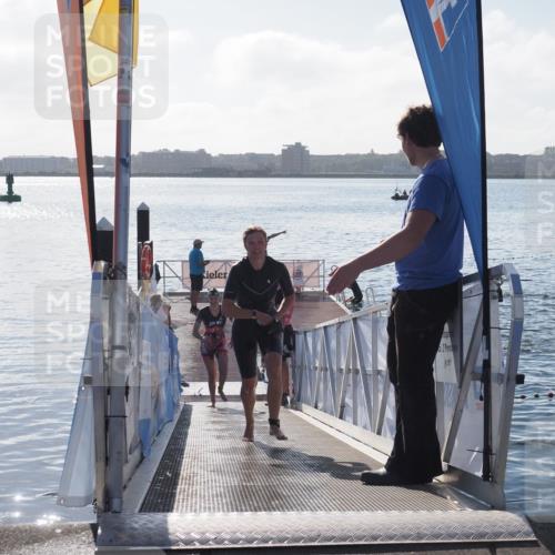 17.08.2025 - KN Förde Triathlon 2025 MichiJ http://msf.ph/oto/8581739 17.08.2025 09:20:40 Schwimmen 188, 211, 240, 188, 197, 228, 240, 241 meine-sportfotos.de