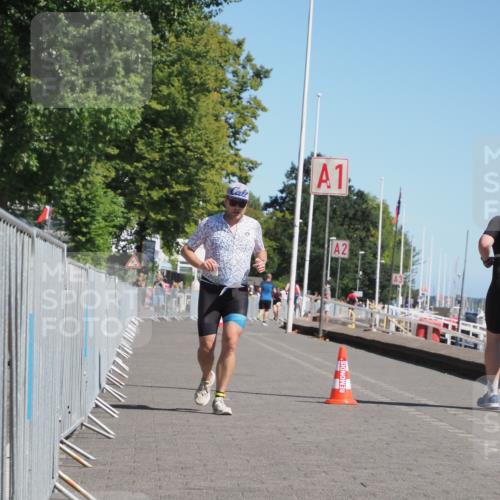 17.08.2025 - KN Förde Triathlon 2025 KatJ http://msf.ph/oto/8581792 17.08.2025 12:22:17 Laufen 375 meine-sportfotos.de