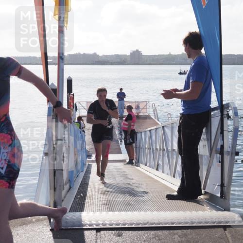 17.08.2025 - KN Förde Triathlon 2025 MichiJ http://msf.ph/oto/8581793 17.08.2025 09:20:45 Schwimmen 188, 211, 240, 241, 188, 197, 205, 228, 241 meine-sportfotos.de