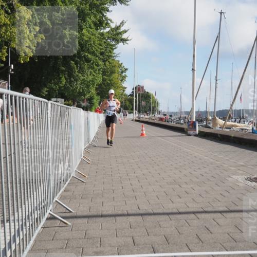 17.08.2025 - KN Förde Triathlon 2025 KatJ http://msf.ph/oto/8581846 17.08.2025 09:59:04 Laufen 113, 114 meine-sportfotos.de