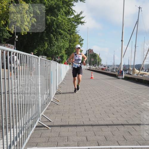 17.08.2025 - KN Förde Triathlon 2025 KatJ http://msf.ph/oto/8581857 17.08.2025 09:59:05 Laufen 113, 114 meine-sportfotos.de