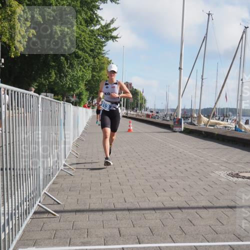 17.08.2025 - KN Förde Triathlon 2025 KatJ http://msf.ph/oto/8581863 17.08.2025 09:59:05 Laufen 113, 114 meine-sportfotos.de