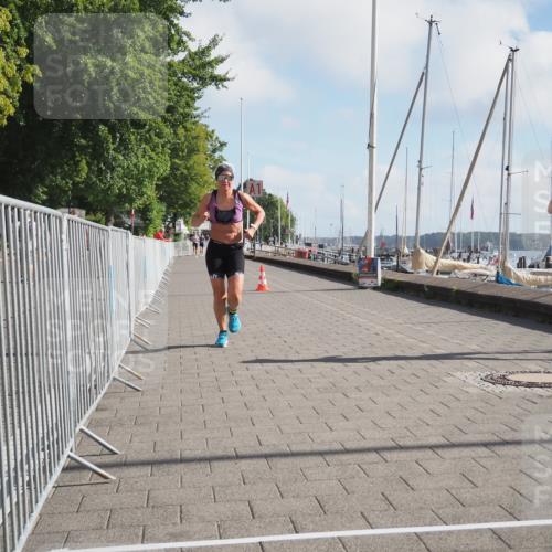 17.08.2025 - KN Förde Triathlon 2025 KatJ http://msf.ph/oto/8581899 17.08.2025 09:59:10 Laufen 114 meine-sportfotos.de