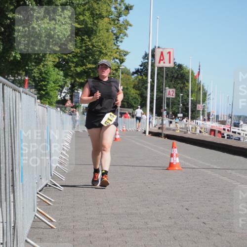 17.08.2025 - KN Förde Triathlon 2025 KatJ http://msf.ph/oto/8581982 17.08.2025 12:22:58 Laufen 614 meine-sportfotos.de