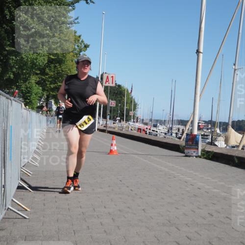 17.08.2025 - KN Förde Triathlon 2025 KatJ http://msf.ph/oto/8581986 17.08.2025 12:23:00 Laufen 614 meine-sportfotos.de