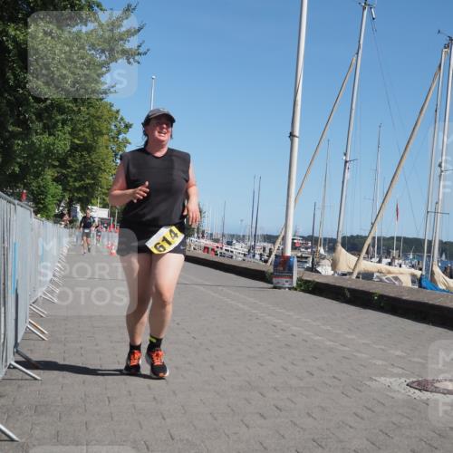 17.08.2025 - KN Förde Triathlon 2025 KatJ http://msf.ph/oto/8582011 17.08.2025 12:23:01 Laufen 614 meine-sportfotos.de