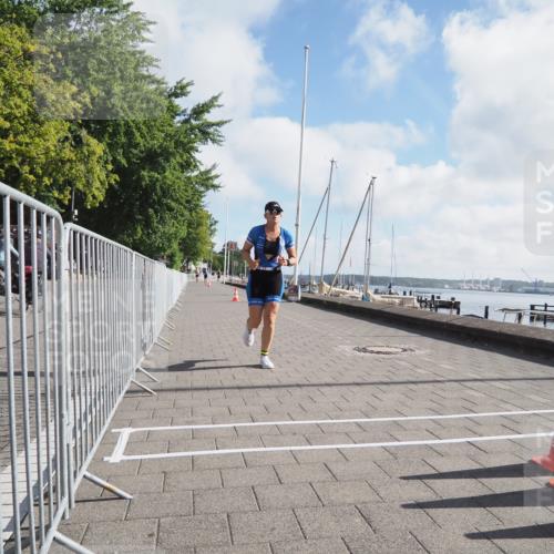 17.08.2025 - KN Förde Triathlon 2025 KatJ http://msf.ph/oto/8582104 17.08.2025 09:59:34 Laufen 109 meine-sportfotos.de
