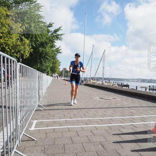 17.08.2025 - KN Förde Triathlon 2025 KatJ http://msf.ph/oto/8582108 17.08.2025 09:59:34 Laufen 109 meine-sportfotos.de