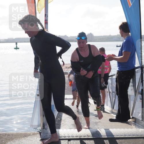 17.08.2025 - KN Förde Triathlon 2025 MichiJ http://msf.ph/oto/8582130 17.08.2025 09:21:07 Schwimmen 197, 200, 205, 216, 223, 216, 223 meine-sportfotos.de
