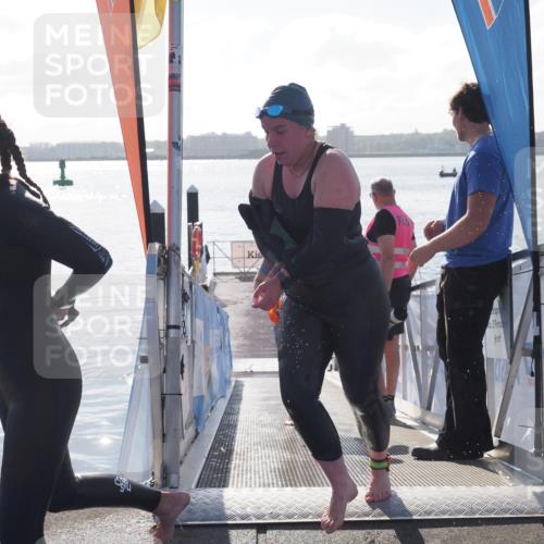 17.08.2025 - KN Förde Triathlon 2025 MichiJ http://msf.ph/oto/8582141 17.08.2025 09:21:08 Schwimmen 197, 200, 205, 216, 223, 216, 223 meine-sportfotos.de