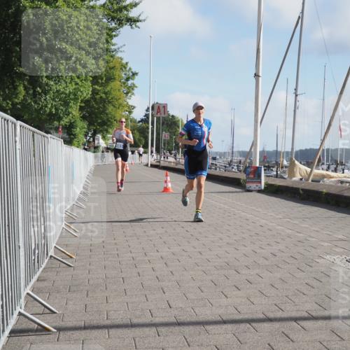 17.08.2025 - KN Förde Triathlon 2025 KatJ http://msf.ph/oto/8582151 17.08.2025 09:59:45 Laufen 103, 108 meine-sportfotos.de
