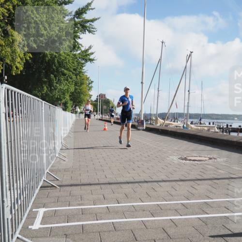 17.08.2025 - KN Förde Triathlon 2025 KatJ http://msf.ph/oto/8582166 17.08.2025 09:59:46 Laufen 103, 108 meine-sportfotos.de