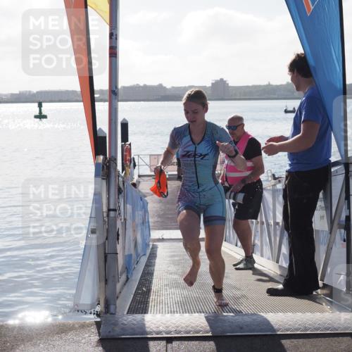17.08.2025 - KN Förde Triathlon 2025 MichiJ http://msf.ph/oto/8582169 17.08.2025 09:21:09 Schwimmen 200, 205, 216, 223, 216 meine-sportfotos.de