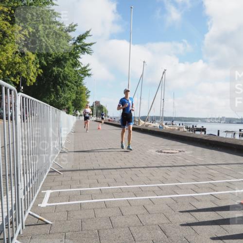 17.08.2025 - KN Förde Triathlon 2025 KatJ http://msf.ph/oto/8582185 17.08.2025 09:59:47 Laufen 103, 108 meine-sportfotos.de