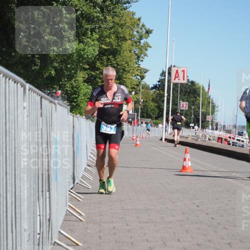 17.08.2025 - KN Förde Triathlon 2025 KatJ http://msf.ph/oto/8582186 17.08.2025 12:23:27 Laufen 332, 634 meine-sportfotos.de
