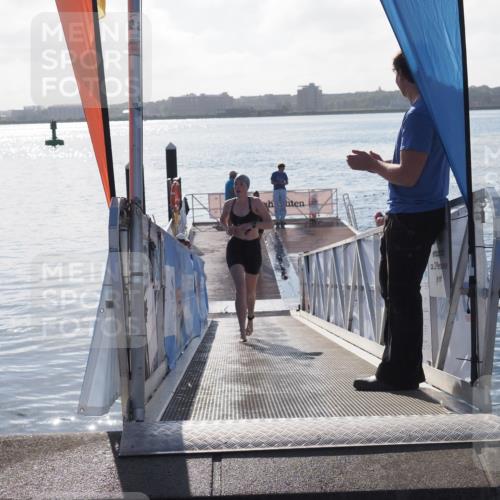 17.08.2025 - KN Förde Triathlon 2025 MichiJ http://msf.ph/oto/8582199 17.08.2025 09:21:25 Schwimmen 171, 171, 194, 201, 230 meine-sportfotos.de