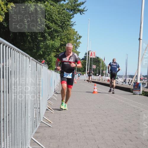 17.08.2025 - KN Förde Triathlon 2025 KatJ http://msf.ph/oto/8582220 17.08.2025 12:23:28 Laufen 332, 634 meine-sportfotos.de