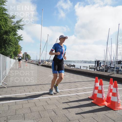 17.08.2025 - KN Förde Triathlon 2025 KatJ http://msf.ph/oto/8582223 17.08.2025 09:59:48 Laufen 103, 108 meine-sportfotos.de