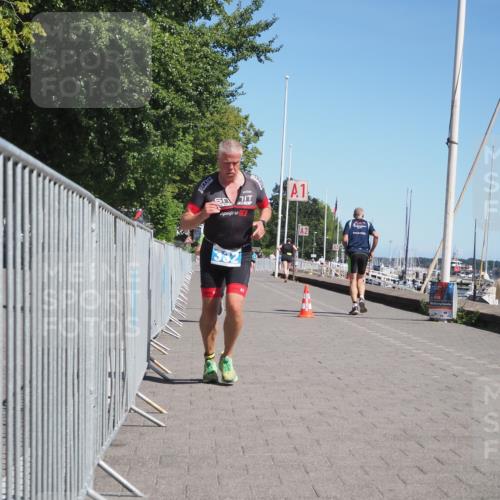 17.08.2025 - KN Förde Triathlon 2025 KatJ http://msf.ph/oto/8582233 17.08.2025 12:23:28 Laufen 332, 634 meine-sportfotos.de