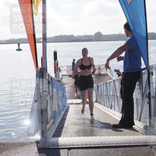 17.08.2025 - KN Förde Triathlon 2025 MichiJ http://msf.ph/oto/8582239 17.08.2025 09:21:27 Schwimmen 171, 171, 194, 201, 230 meine-sportfotos.de