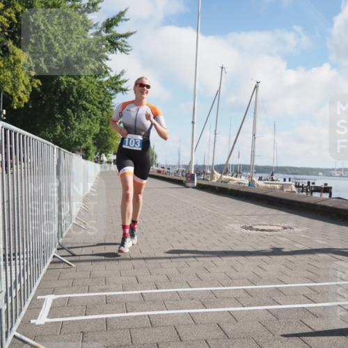 17.08.2025 - KN Förde Triathlon 2025 KatJ http://msf.ph/oto/8582272 17.08.2025 09:59:51 Laufen 103 meine-sportfotos.de