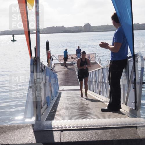 17.08.2025 - KN Förde Triathlon 2025 MichiJ http://msf.ph/oto/8582280 17.08.2025 09:21:30 Schwimmen 171, 201, 194, 201, 230 meine-sportfotos.de