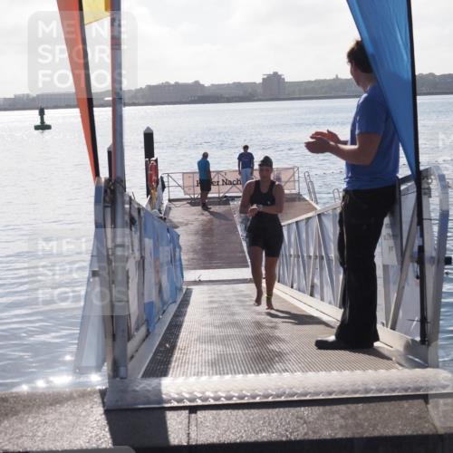 17.08.2025 - KN Förde Triathlon 2025 MichiJ http://msf.ph/oto/8582286 17.08.2025 09:21:30 Schwimmen 171, 201, 194, 201, 230 meine-sportfotos.de