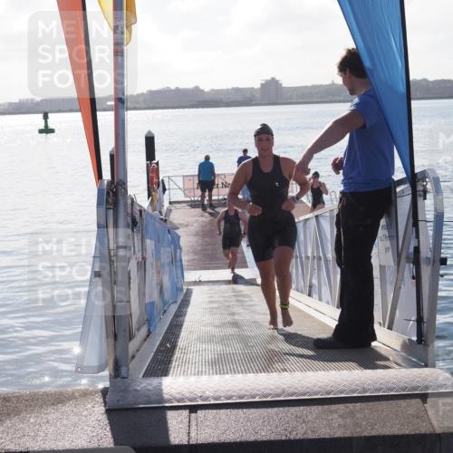 17.08.2025 - KN Förde Triathlon 2025 MichiJ http://msf.ph/oto/8582311 17.08.2025 09:21:31 Schwimmen 171, 194, 201, 194, 201, 230 meine-sportfotos.de