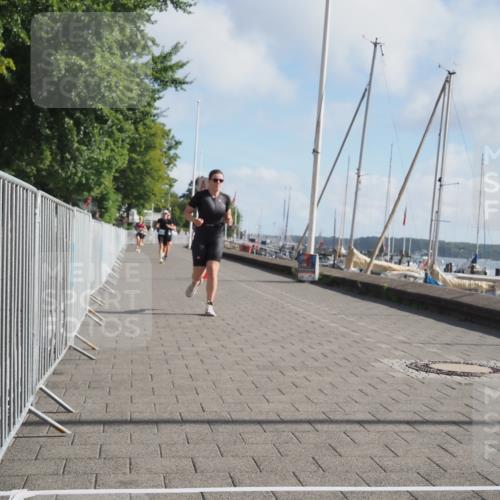 17.08.2025 - KN Förde Triathlon 2025 KatJ http://msf.ph/oto/8582320 17.08.2025 10:00:30 Laufen 106, 133, 136 meine-sportfotos.de