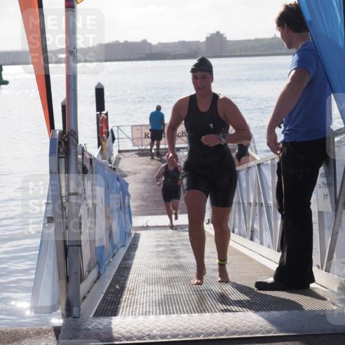 17.08.2025 - KN Förde Triathlon 2025 MichiJ http://msf.ph/oto/8582321 17.08.2025 09:21:32 Schwimmen 171, 194, 201, 194, 201, 230 meine-sportfotos.de