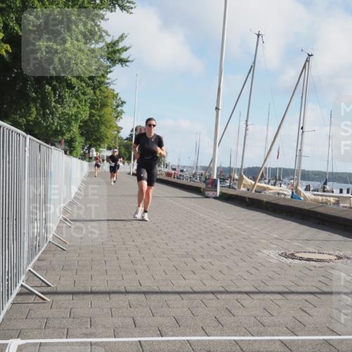 17.08.2025 - KN Förde Triathlon 2025 KatJ http://msf.ph/oto/8582323 17.08.2025 10:00:30 Laufen 106, 133, 136 meine-sportfotos.de