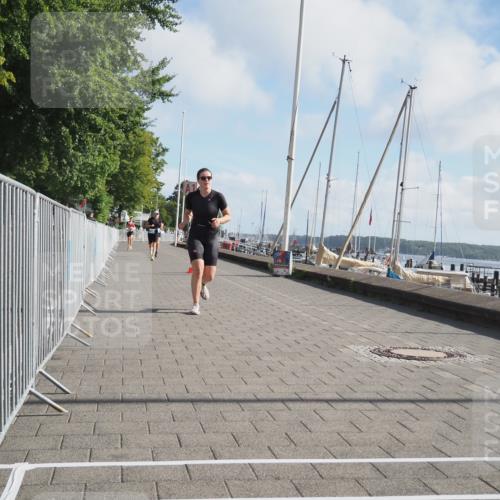 17.08.2025 - KN Förde Triathlon 2025 KatJ http://msf.ph/oto/8582328 17.08.2025 10:00:30 Laufen 106, 133, 136 meine-sportfotos.de