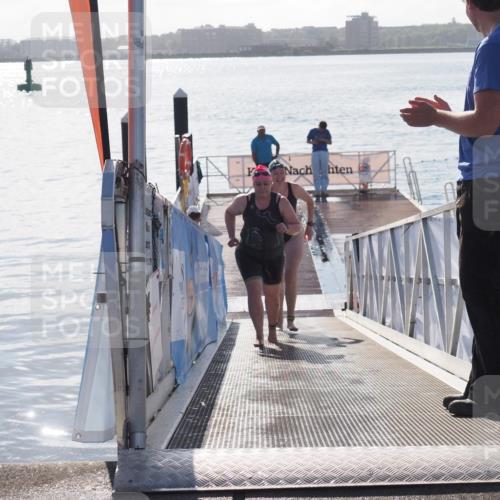 17.08.2025 - KN Förde Triathlon 2025 MichiJ http://msf.ph/oto/8582358 17.08.2025 09:21:35 Schwimmen 171, 194, 201, 230, 194, 230 meine-sportfotos.de