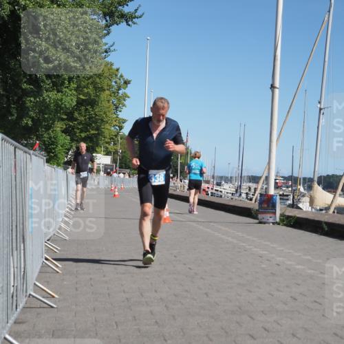 17.08.2025 - KN Förde Triathlon 2025 KatJ http://msf.ph/oto/8582370 17.08.2025 12:24:26 Laufen 338, 344 meine-sportfotos.de