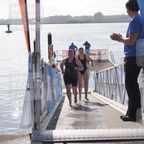 17.08.2025 - KN Förde Triathlon 2025 MichiJ http://msf.ph/oto/8582375 17.08.2025 09:21:36 Schwimmen 171, 194, 201, 230, 194, 230 meine-sportfotos.de