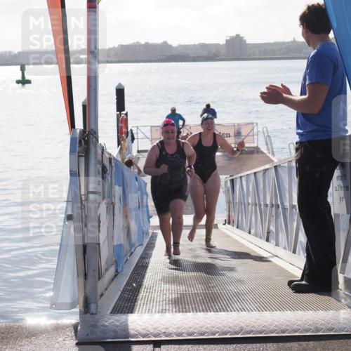 17.08.2025 - KN Förde Triathlon 2025 MichiJ http://msf.ph/oto/8582380 17.08.2025 09:21:36 Schwimmen 171, 194, 201, 230, 194, 230 meine-sportfotos.de