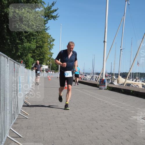 17.08.2025 - KN Förde Triathlon 2025 KatJ http://msf.ph/oto/8582381 17.08.2025 12:24:26 Laufen 338, 344 meine-sportfotos.de