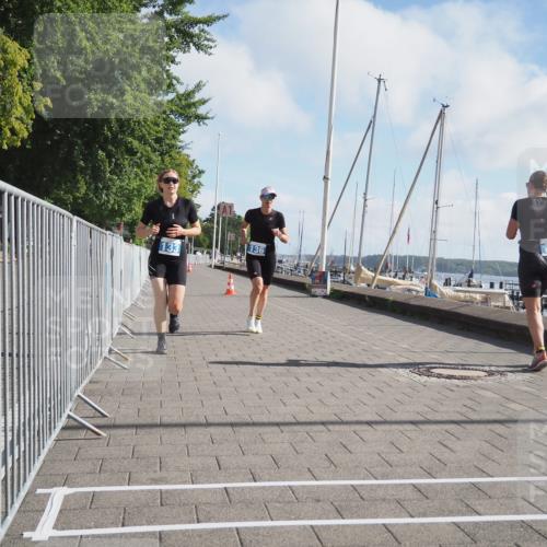 17.08.2025 - KN Förde Triathlon 2025 KatJ http://msf.ph/oto/8582391 17.08.2025 10:00:36 Laufen 119, 133, 136 meine-sportfotos.de