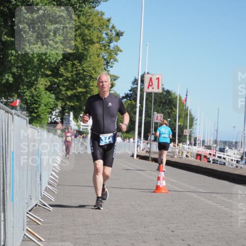 17.08.2025 - KN Förde Triathlon 2025 KatJ http://msf.ph/oto/8582409 17.08.2025 12:24:31 Laufen 338, 344 meine-sportfotos.de