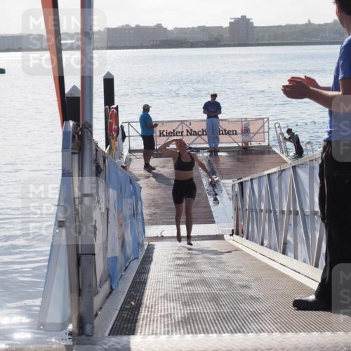 17.08.2025 - KN Förde Triathlon 2025 MichiJ http://msf.ph/oto/8582444 17.08.2025 09:21:50 Schwimmen 244, 212, 215, 242, 244 meine-sportfotos.de