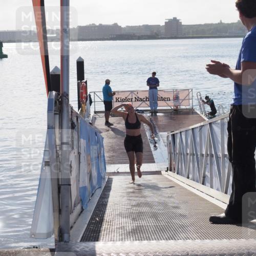 17.08.2025 - KN Förde Triathlon 2025 MichiJ http://msf.ph/oto/8582453 17.08.2025 09:21:51 Schwimmen 244, 212, 215, 242, 244 meine-sportfotos.de