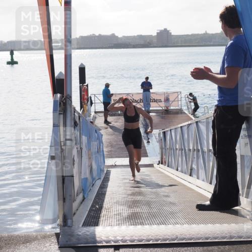 17.08.2025 - KN Förde Triathlon 2025 MichiJ http://msf.ph/oto/8582468 17.08.2025 09:21:51 Schwimmen 244, 212, 215, 242, 244 meine-sportfotos.de