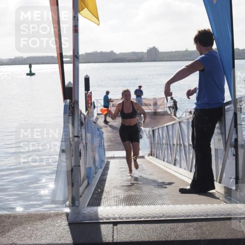 17.08.2025 - KN Förde Triathlon 2025 MichiJ http://msf.ph/oto/8582485 17.08.2025 09:21:52 Schwimmen 244, 212, 215, 242, 244 meine-sportfotos.de