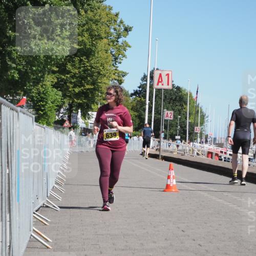 17.08.2025 - KN Förde Triathlon 2025 KatJ http://msf.ph/oto/8582488 17.08.2025 12:24:47 Laufen 639 meine-sportfotos.de