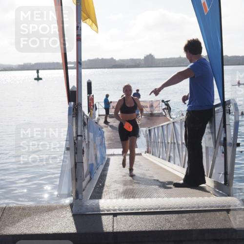 17.08.2025 - KN Förde Triathlon 2025 MichiJ http://msf.ph/oto/8582490 17.08.2025 09:21:52 Schwimmen 244, 212, 215, 242, 244 meine-sportfotos.de