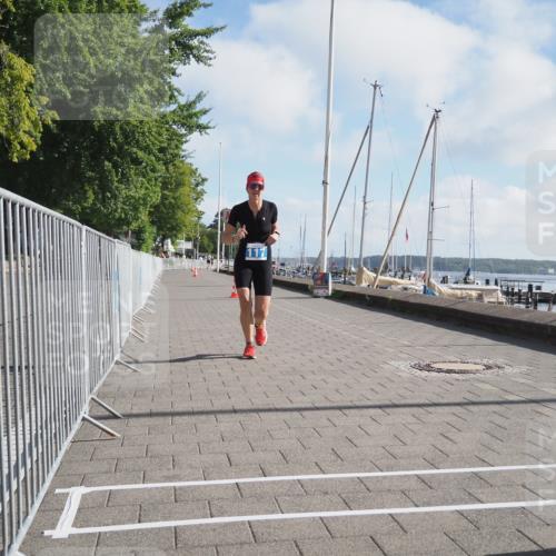 17.08.2025 - KN Förde Triathlon 2025 KatJ http://msf.ph/oto/8582571 17.08.2025 10:01:24 Laufen 117 meine-sportfotos.de