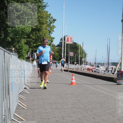 17.08.2025 - KN Förde Triathlon 2025 KatJ http://msf.ph/oto/8582595 17.08.2025 12:26:10 Laufen 365, 641 meine-sportfotos.de