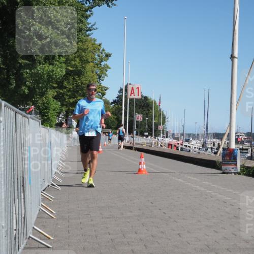 17.08.2025 - KN Förde Triathlon 2025 KatJ http://msf.ph/oto/8582603 17.08.2025 12:26:11 Laufen 365, 641 meine-sportfotos.de