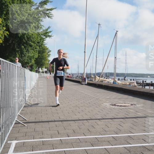 17.08.2025 - KN Förde Triathlon 2025 KatJ http://msf.ph/oto/8582604 17.08.2025 10:01:51 Laufen 162 meine-sportfotos.de